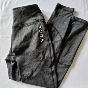 Kora Grey Leggings Size: XS